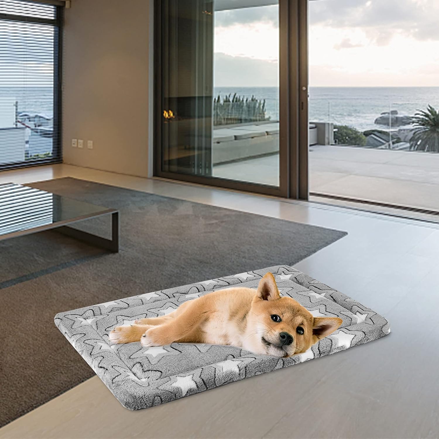 Machine washable pet crate pad